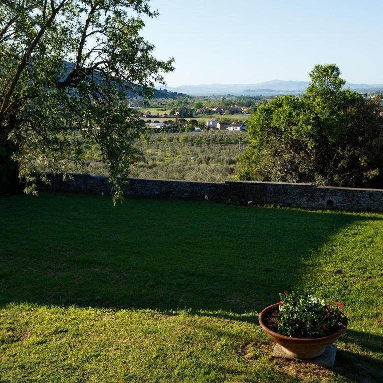 Elegant 2-Bedroom Holiday Home in Tuscan - Two-Bedroom Holiday Home - 36