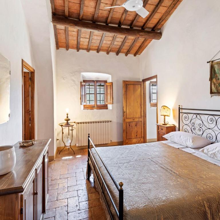 Elegant 2-Bedroom Holiday Home in Tuscan - Two-Bedroom Holiday Home - 5