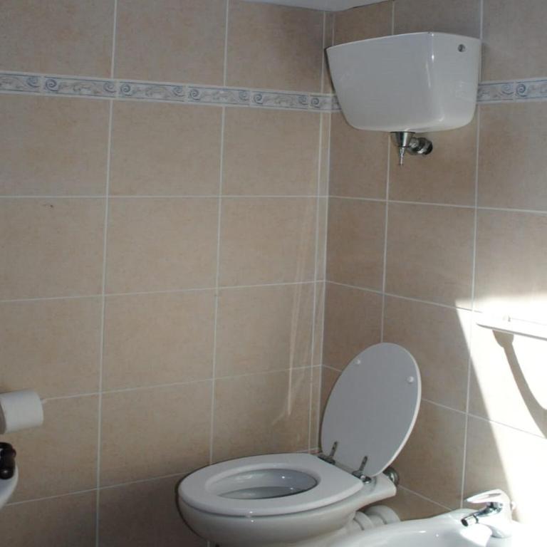 Elegant 2-Bedroom Holiday Home in Tuscan - Two-Bedroom Holiday Home - 30