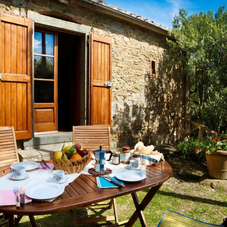 Elegant 2-Bedroom Holiday Home in Tuscan - Two-Bedroom Holiday Home - 32