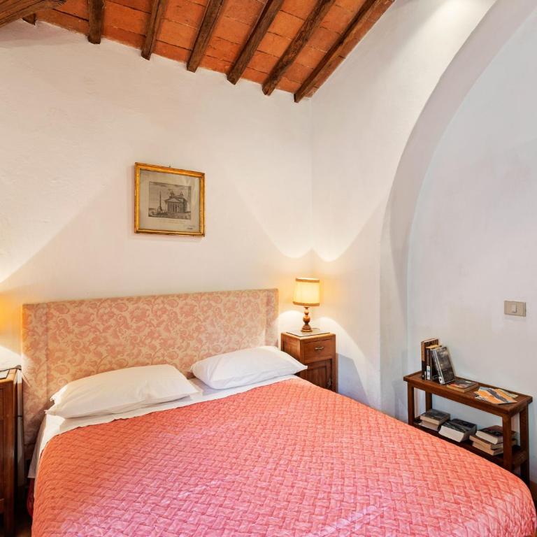 Elegant 2-Bedroom Holiday Home in Tuscan - Two-Bedroom Holiday Home - 21