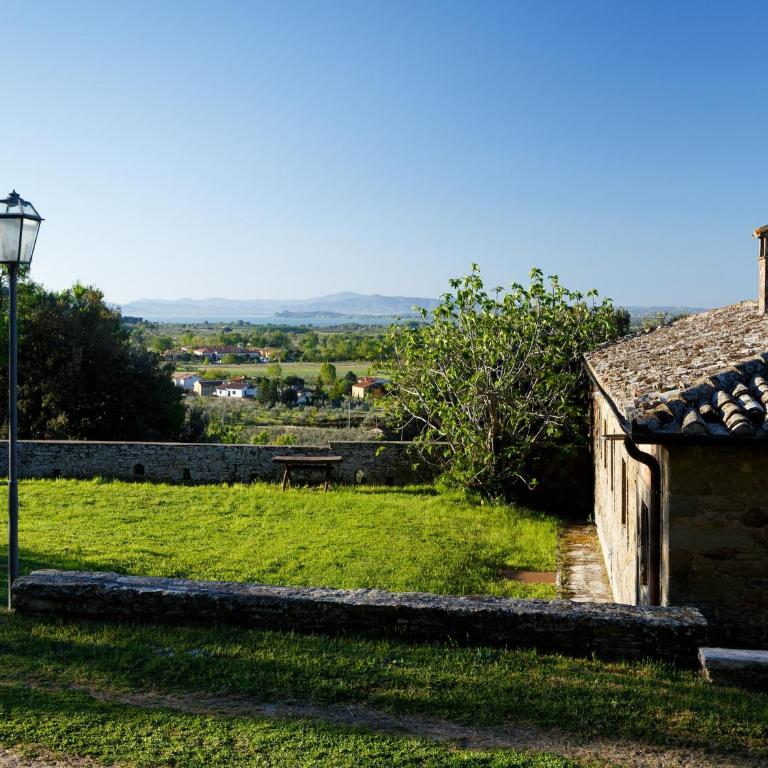 Elegant 2-Bedroom Holiday Home in Tuscan - Two-Bedroom Holiday Home - 35