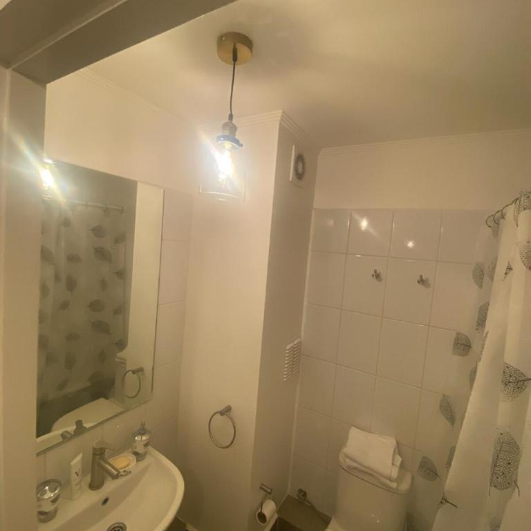 Casa Laguna - Two-Bedroom Apartment - 15