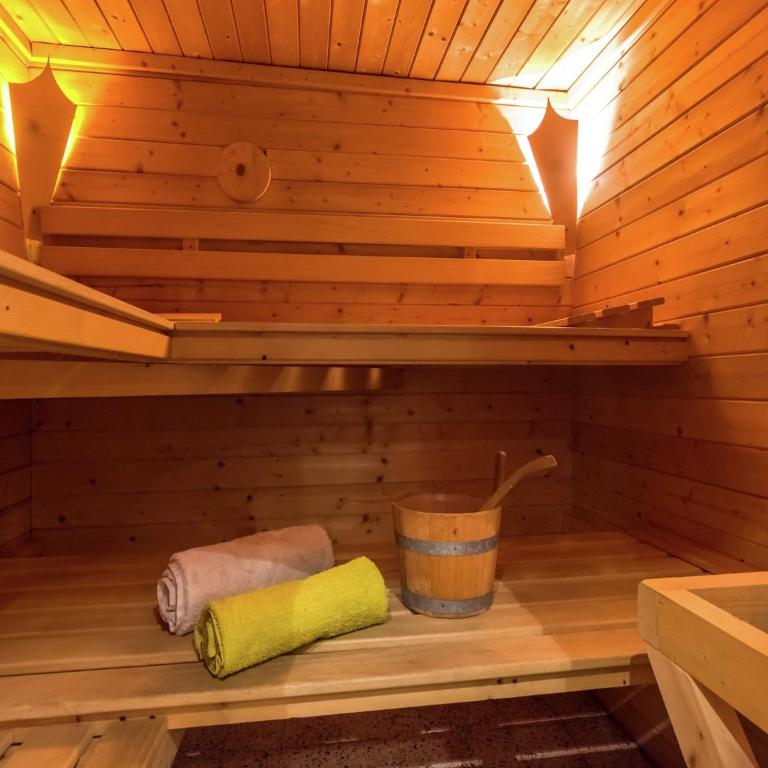 Farmhouse in St Johann im Pongau with Sauna - Ferienhaus mit 4 Zimmern - 25