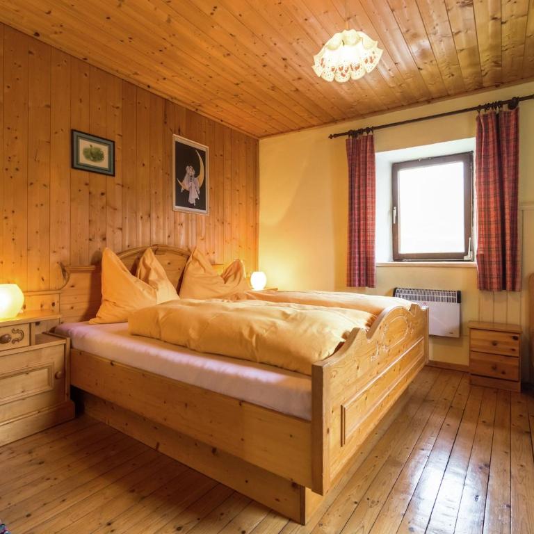 Farmhouse in St Johann im Pongau with Sauna - Ferienhaus mit 4 Zimmern - 7