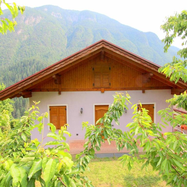 Holiday Home in Caldes near Ski Lift - Maison de Vacances 2 Chambres - 2