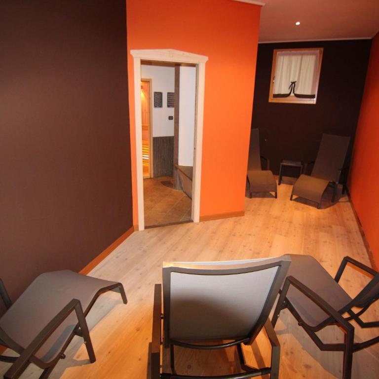 Holiday Home in Caldes near Ski Lift - Maison de Vacances 2 Chambres - 14