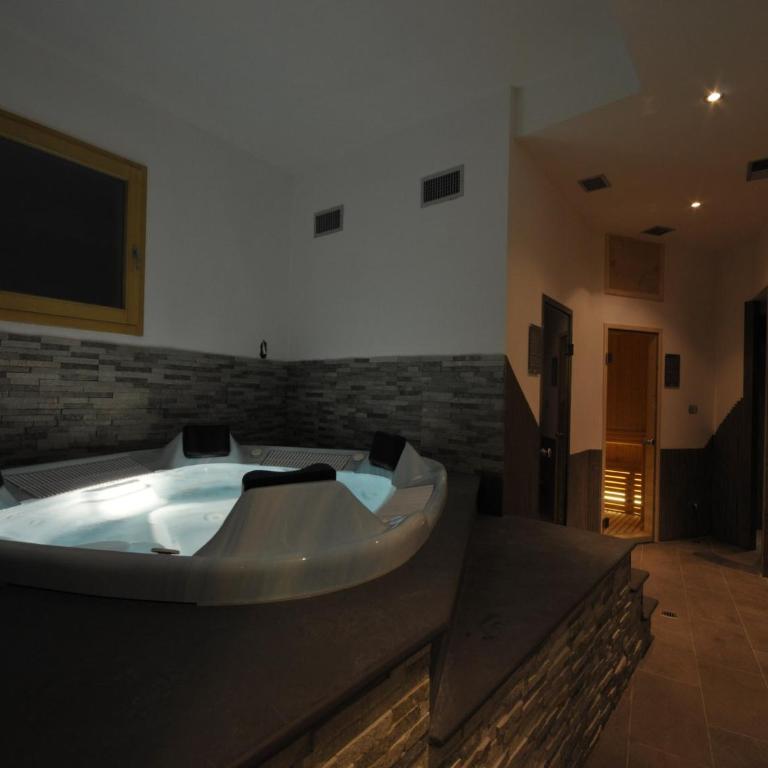 Holiday Home in Caldes near Ski Lift - Maison de Vacances 2 Chambres - 22