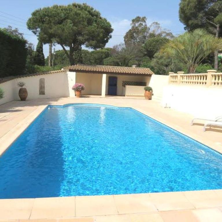 Villa spacieuse avec piscine privée et climatisation à Sainte-Maxime, idéale pour 10 personnes - FR-1-780-16 - Villa - 23