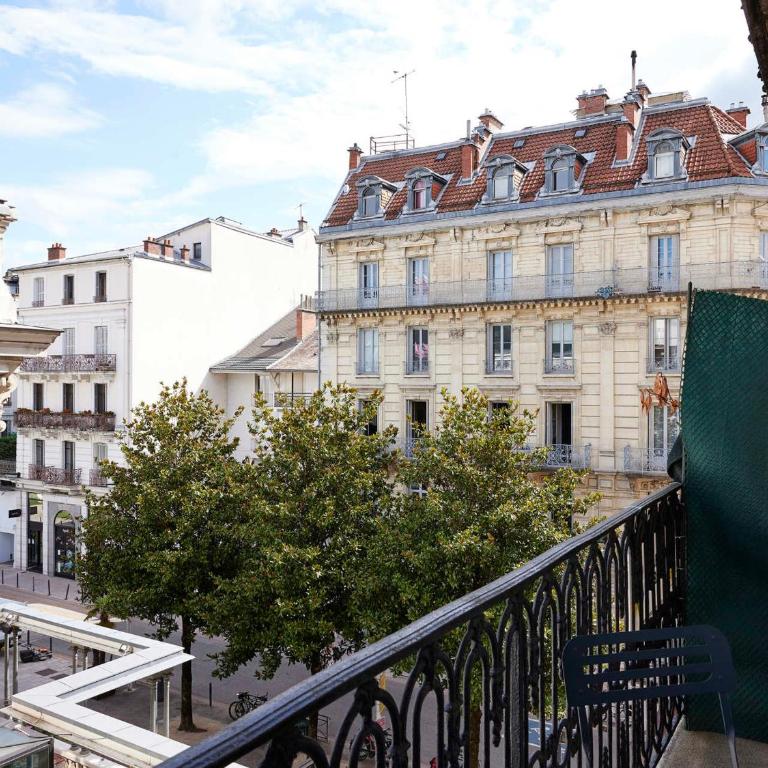 Charmant studio rénové en centre-ville, balcon, animaux acceptés, Wifi - FR-1-555-118 - Estudio - 11