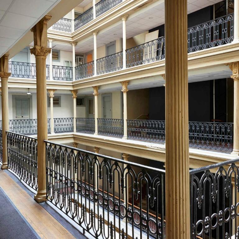 Charmant studio rénové en centre-ville, balcon, animaux acceptés, Wifi - FR-1-555-118 - Estudio - 12