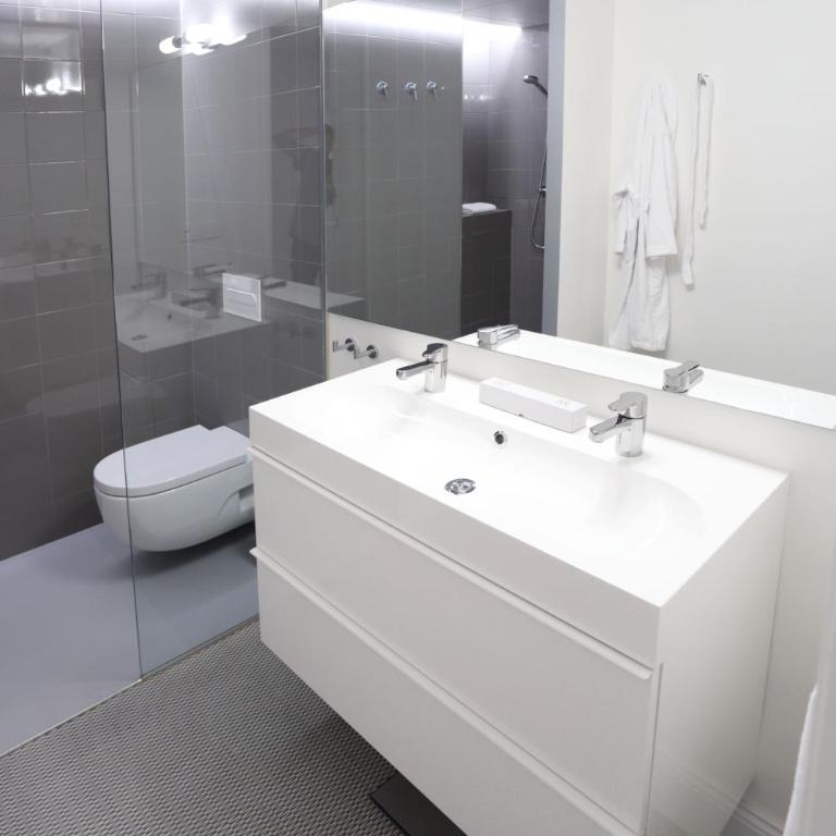 Apartaments Plaça Del Vi - Apartamento Deluxe - 9