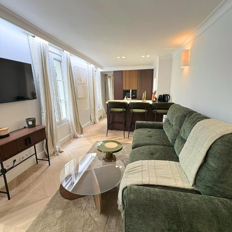 Elegant 1BR Monthly Rental near Place Vendôme - Appartement 1 Chambre - 1