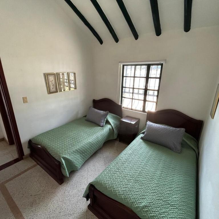 Casa Rosita Cerca a Plaza Mayor - Five-Bedroom House - 10