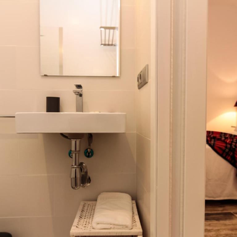 8 Rooms Tarifa - Habitación Doble - 6