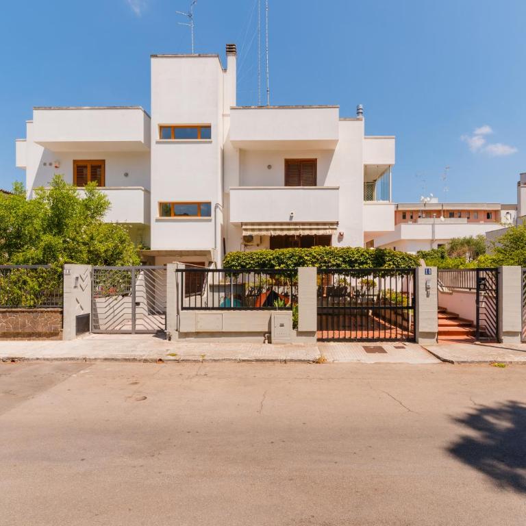IRIS - Lecce Selection - Two-Bedroom Apartment with Garden View - 26
