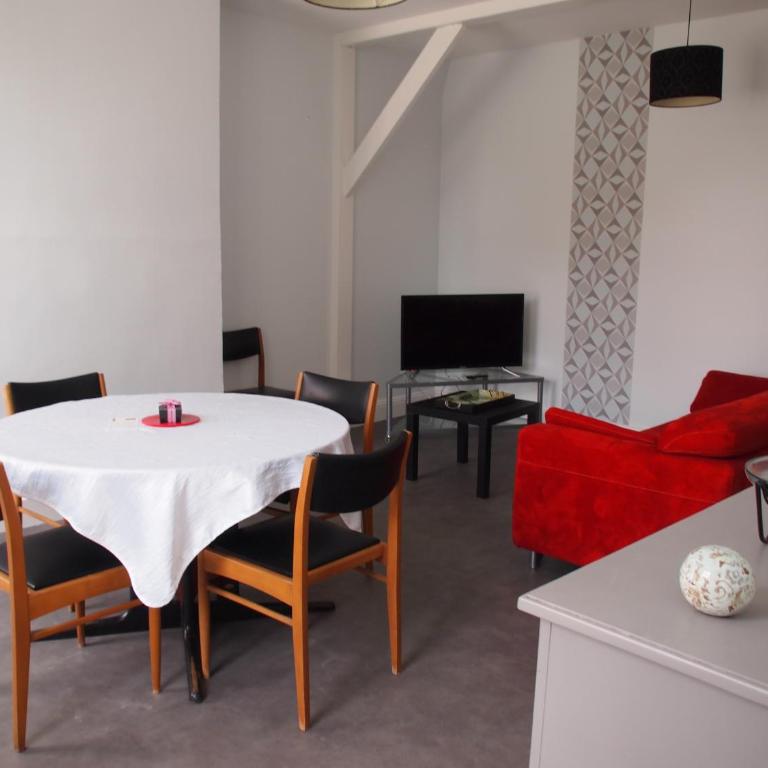 Gites de la Haute Ville - Appartement - Vue sur Jardin - 7