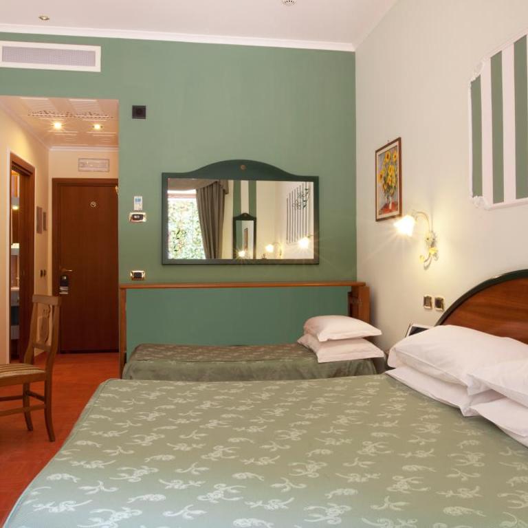 Hotel Prestige - Camera Tripla - 3