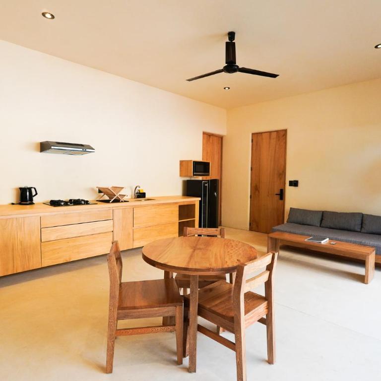 Casa Borka LUXURY FULLY FURNISHED BEACH CONDOS WITH POOL - Apartamento - 11