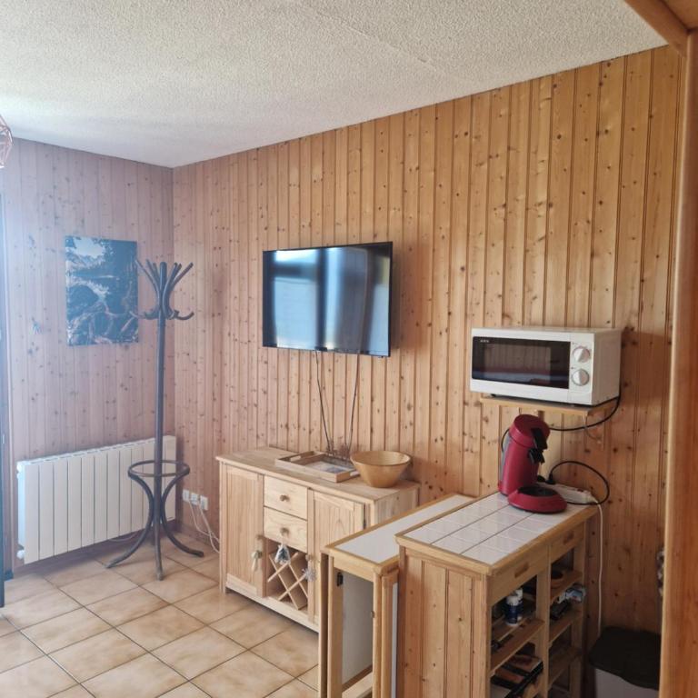 T2 vue sur lac, proche du centre ville - Apartment mit 2 Schlafzimmern - 13