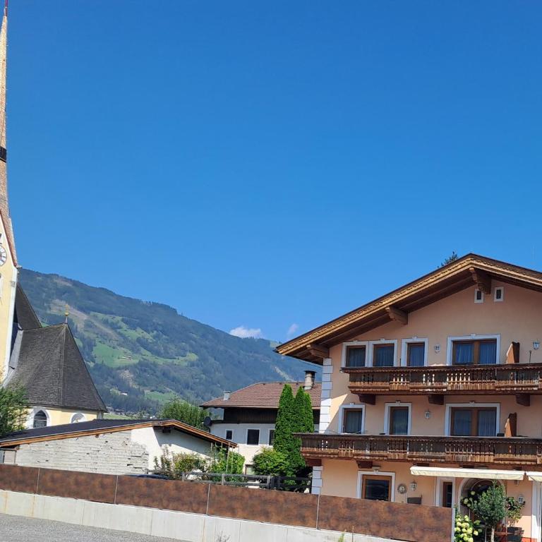 Apart Andrea - Appartamento con 2 Camere da Letto e Balcone - 4