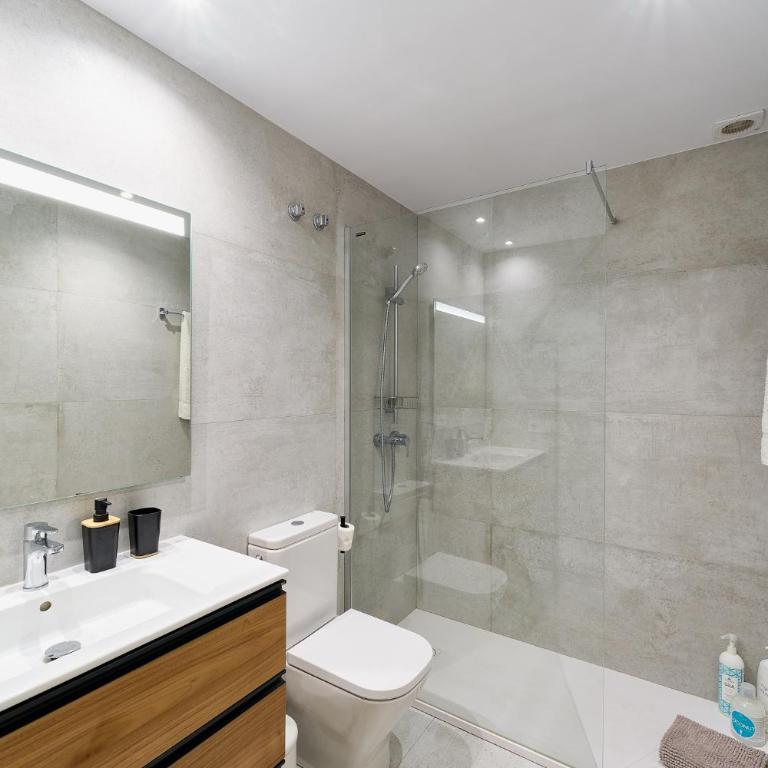 Marbella Lunamar Jardín 4Hab - Four-Bedroom Apartment - 9