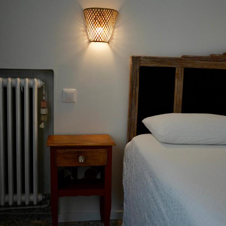 Hotel de France - Chambre Quadruple avec Baignoire - 5