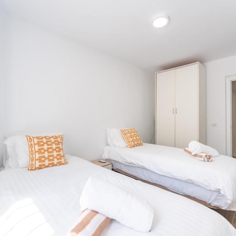 2-Bed in Heart of Los Boliches Pass the Keys - Apartamento de 2 dormitorios - 13