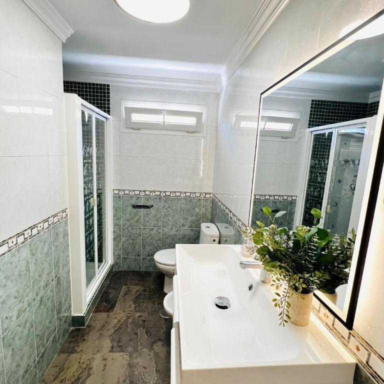 Amazing New Torrox premium front SEA - Apartamento de 2 dormitorios - 7