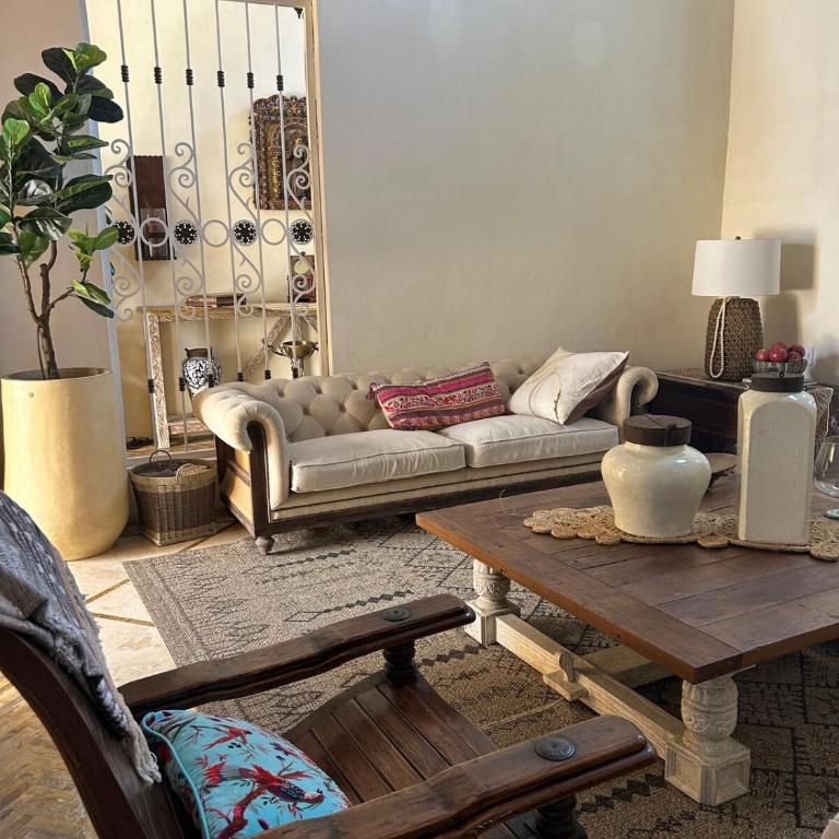 Niña Maria pool House Plaza San Diego, Downtown! - Three-Bedroom House - 10