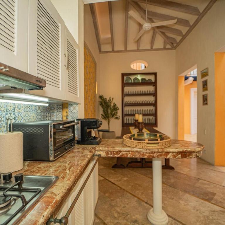 Niña Maria pool House Plaza San Diego, Downtown! - Three-Bedroom House - 12