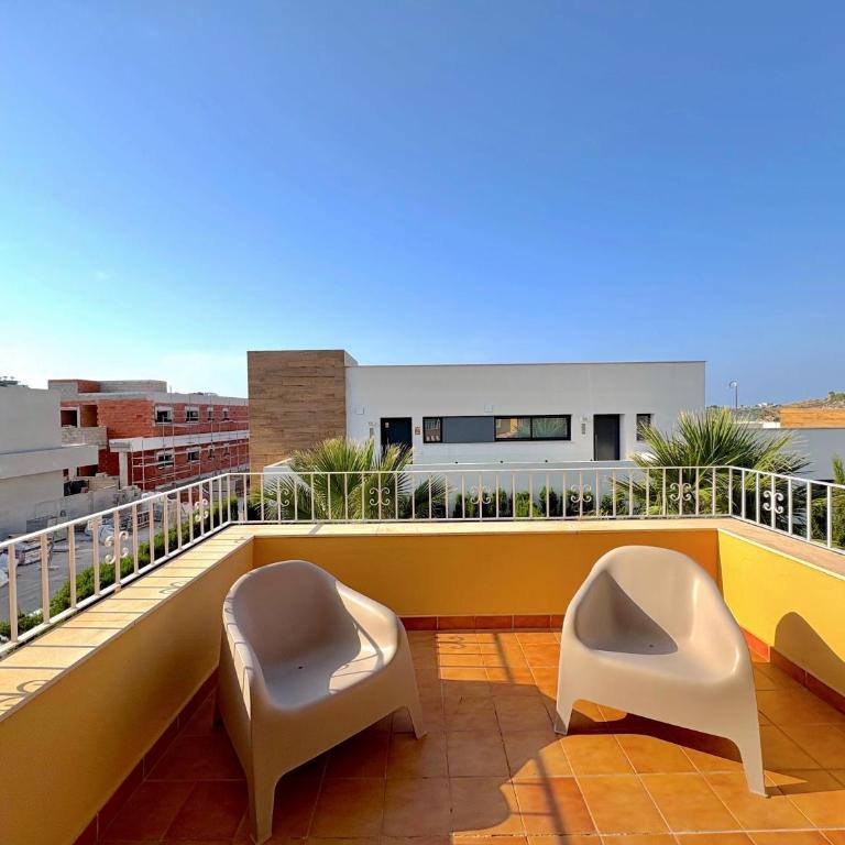 Apartamento Jardines PG018 - Two-Bedroom Apartment - 1
