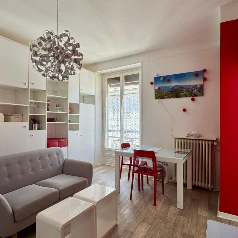 T1 lumineux, centre-ville avec WiFi et parking - FR-1-555-43 - Studio - 1