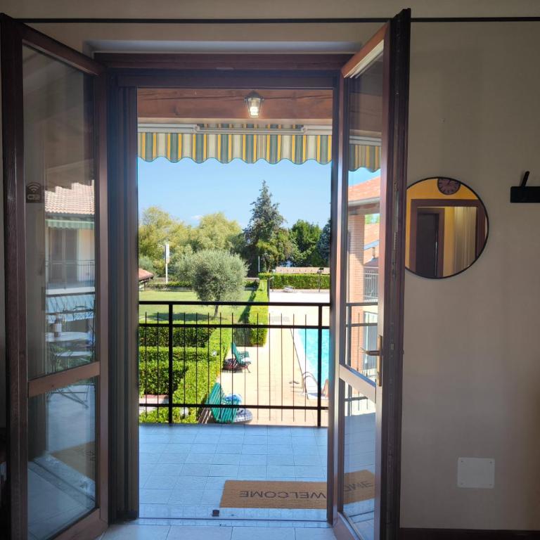 SG Family - Girasole Apartment - Apartment with Pool View - 3