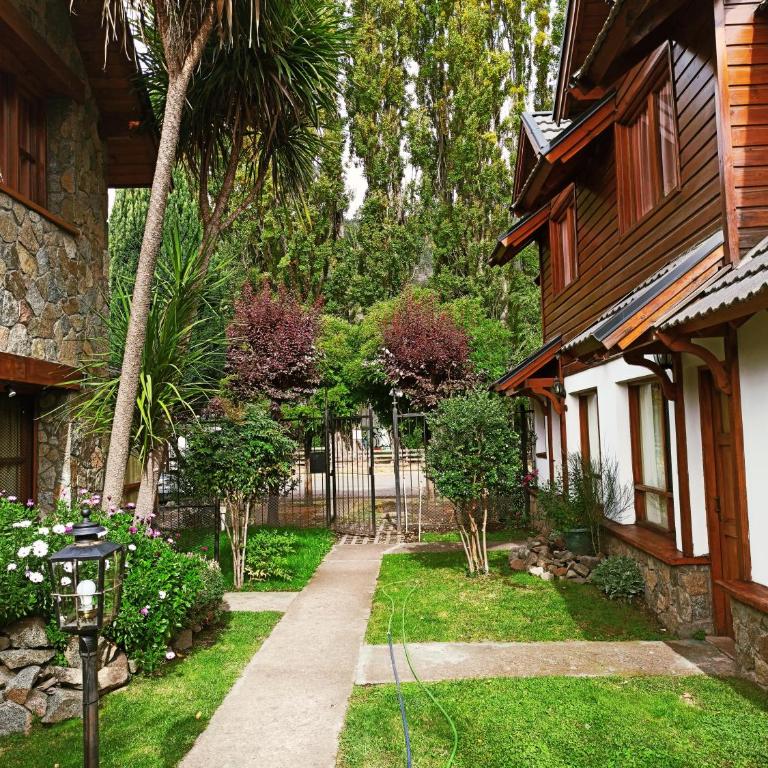 Mallín - Two-Bedroom Apartment - 12