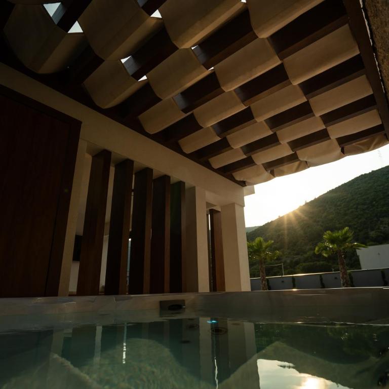 Villa River - Three-Bedroom Villa - 31