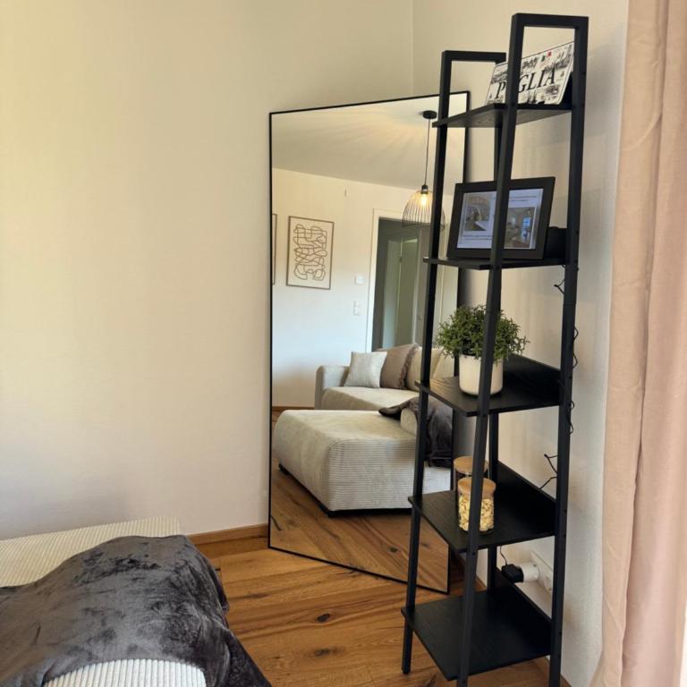 Neubau, Bergpanorama, gute Lage, Tiefgarage - Apartment mit 2 Schlafzimmern - 11
