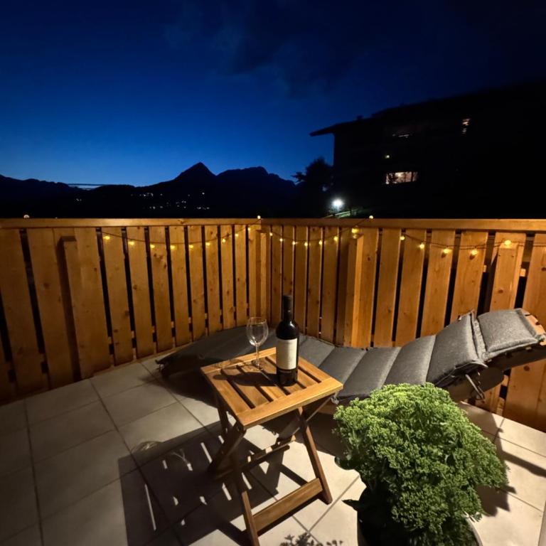 Neubau, Bergpanorama, gute Lage, Tiefgarage - Apartment mit 2 Schlafzimmern - 8