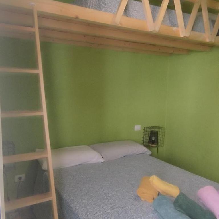 Casa Mamre - Habitación Triple Básica con baño compartido - 8