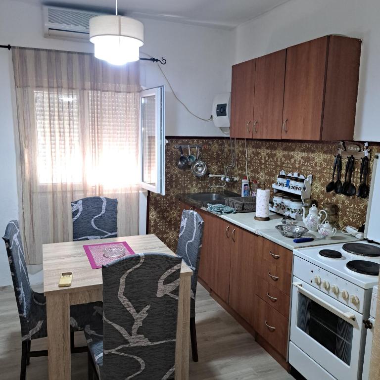Vesna - Apartman sa 2 Spavaće Sobe - 6