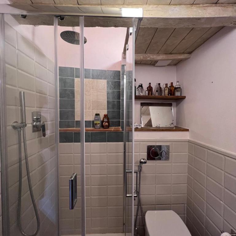da Francesco rooms - Camera Doppia con Letti Singoli con Bagno Privato - 8