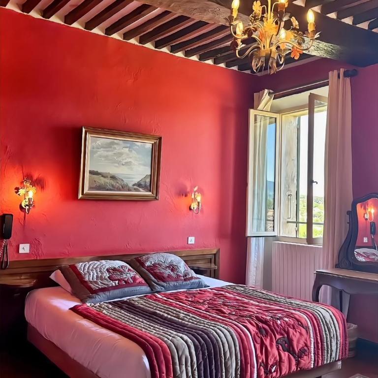 Hostellerie Le Beffroi - Chambre Double ou Lits Jumeaux avec Douche - 1