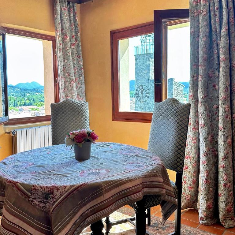 Hostellerie Le Beffroi - Chambre Double Supérieure avec Baignoire - 1