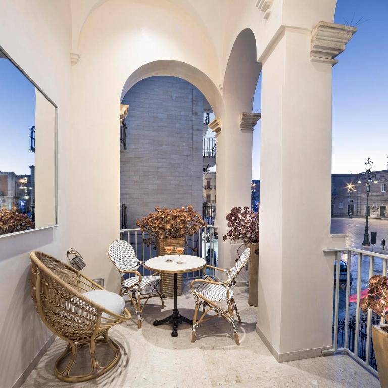 Palazzo Alchimia - Appartamento Deluxe con 2 Camere da Letto e Balcone - 15