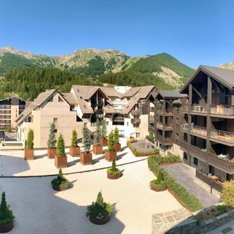 Le chalet sous-toiture Nánshān : spacieux, lumineux et idéalement situé à Auron - Appartement - 50