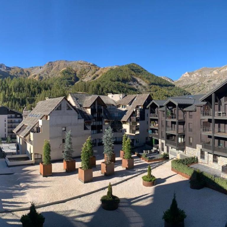 Le chalet sous-toiture Nánshān : spacieux, lumineux et idéalement situé à Auron - Appartement - 51