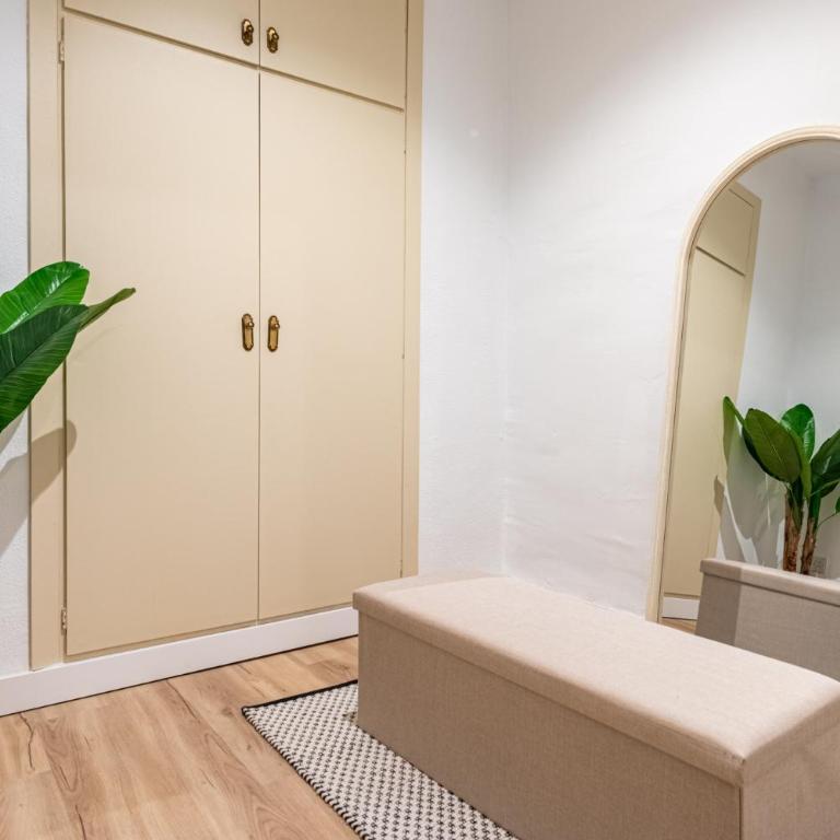 Casa de la Alegría Guest House - Double Room with Shared Bathroom - 4