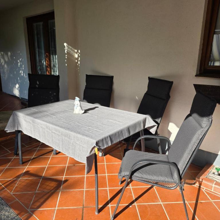 FAMILIE BRANDT - Apartment mit 1 Schlafzimmer - 3