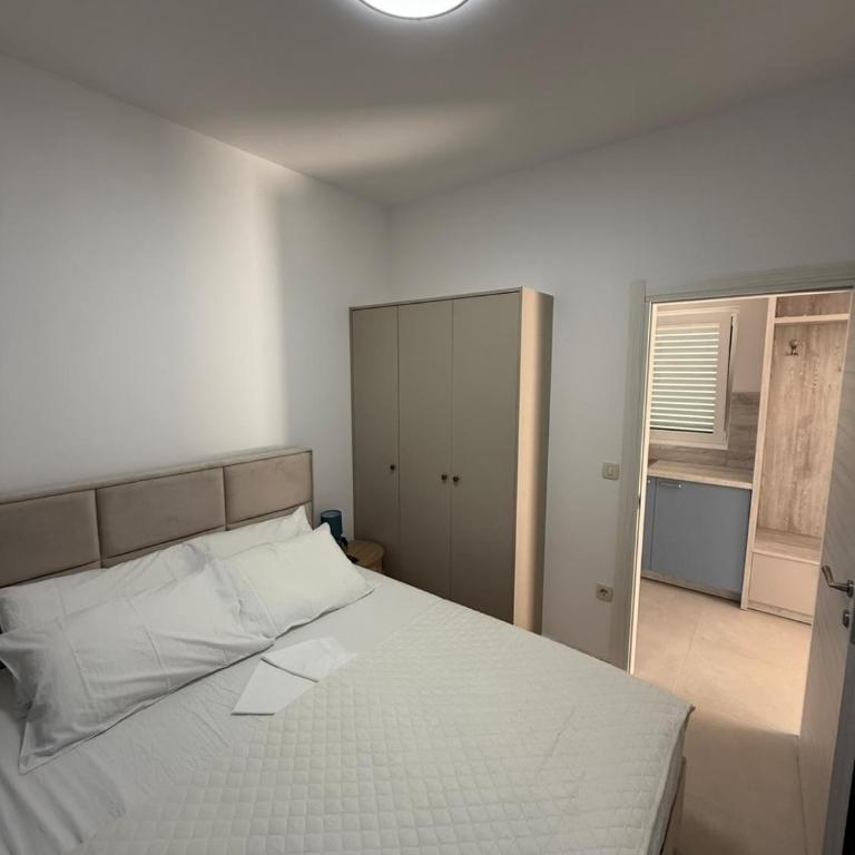 Apartments Kristina Jaz Budva - Family Suite - 6