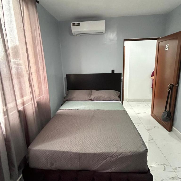 Scotland Hotel - Double Room - 4